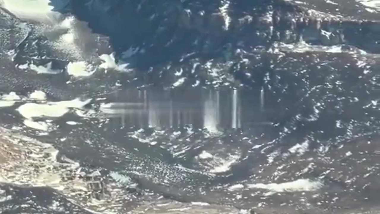 Antarctica doesn't look anything like they claim it does 👀