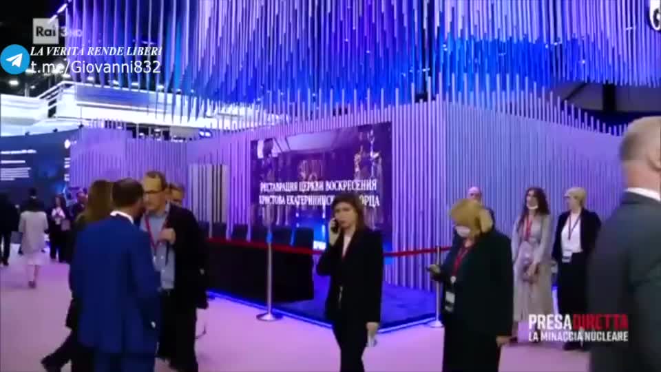 il mondo multipolare - SPIEF vs WEF