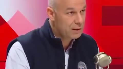 French farmers flooded the Ukrainian Embassy with shit