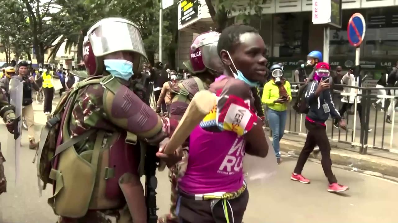 Kenya police fire teargas as protests flare in Nairobi