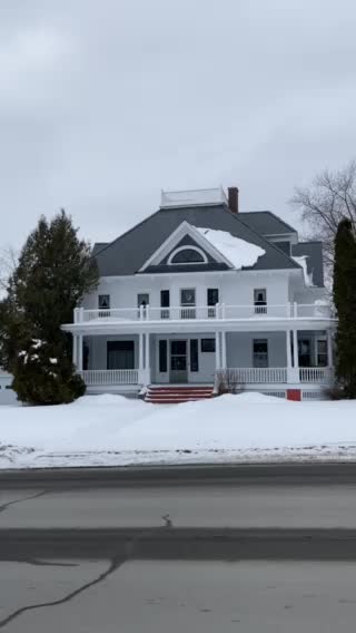 Love love love ❤️ this house