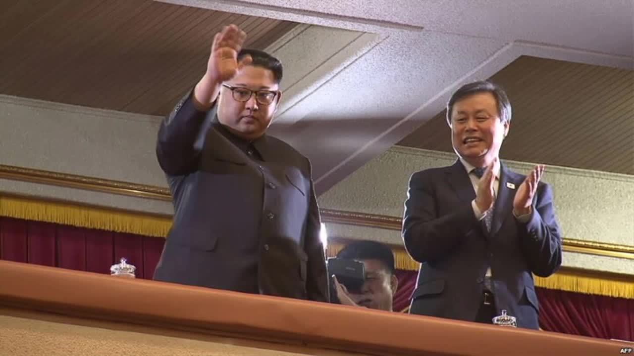 Kim Jong Un attends rare concert by South Korean pop stars