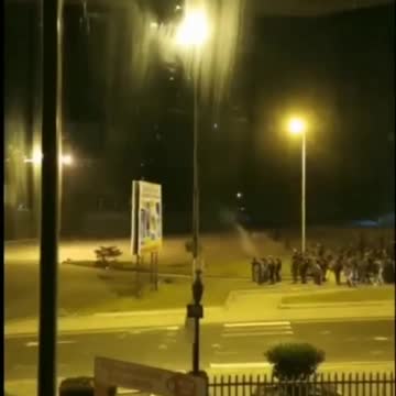 Ecuador: Protesters attack militarized vehicles during 12th day of General Strike