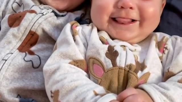 Twin Babies Communication