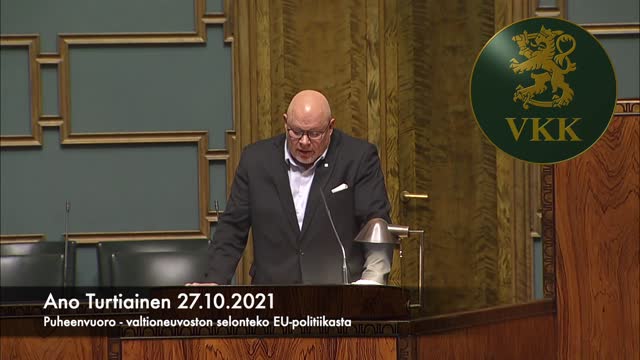 Arvoisa puhemies! Te voisitte ensimmäisenä pakata kassinne ja lähteä..