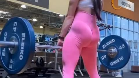 sexy girl workout at gym