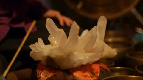 Crystal Chakra Meditation With Antique Tibetan Singing Bowls