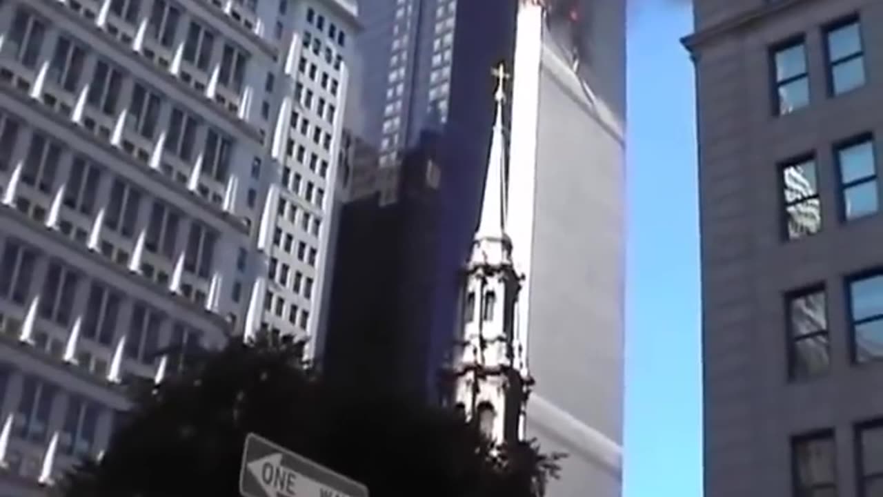 Raw Footage of 911 Twin Towers NYC - Notice No Planes!