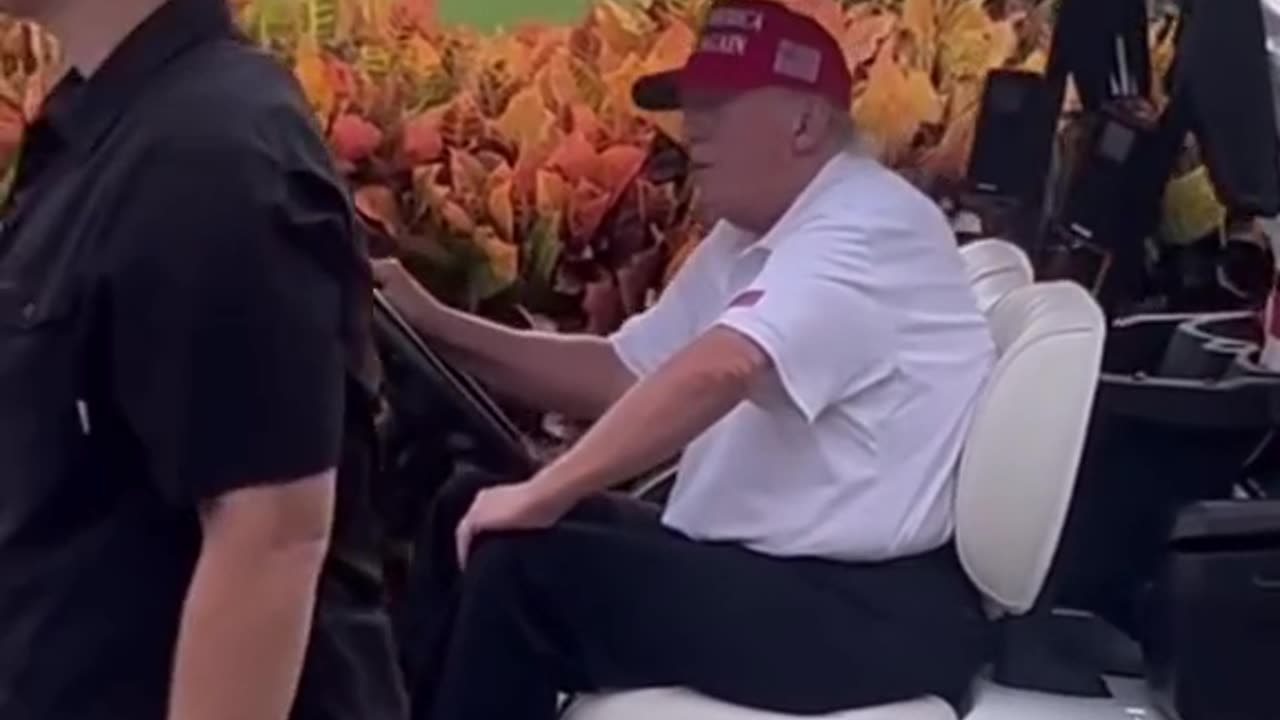 "Trump Spotted Golfing at Trump International—Is TRUMP-VANCE 2024 Happening?"