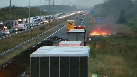 Dutch Farmers Blockade Major Highways