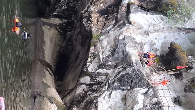 Jumping in cliff.. Maramo River Bulacan Phillipines