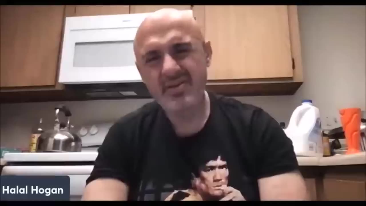 Muslim Gets NERVOUS Over His Quran Being From Satan ✟🙌🏻