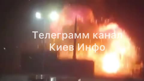 Видео-МОМЕНТ ПОПАДАНИЯ В ТЦ Киев