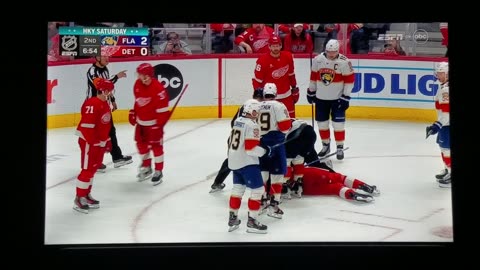 FLA vs DET - Panthers Lead 2-0