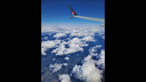 Beautiful Clouds. Admire the Nature and love it !!!🧡🧡🧡