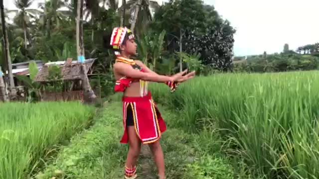 Makabagong Tugtog sa Makalumang Sayaw