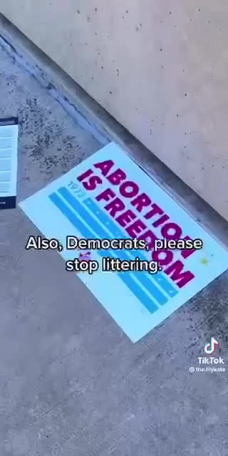 Dallas Democratic Convention Empty!?!?