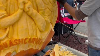 Gus Smithhisler 'Angel' giant pumpkin carving