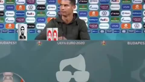 cristiano Ronaldo teaches how to lose money hahaha