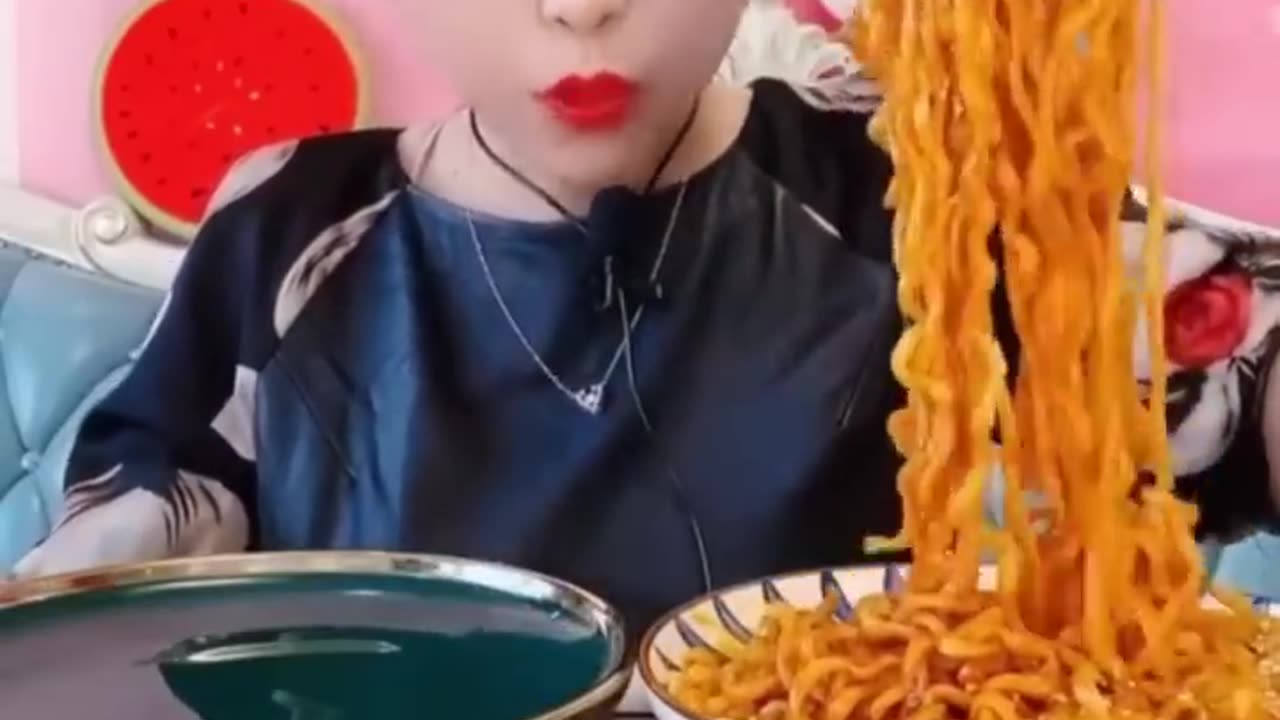 Fastest Eating Challenge ( 10 eggs, 10 wings, 1kg ramen) | #asmr #food #funny #eating #shorts