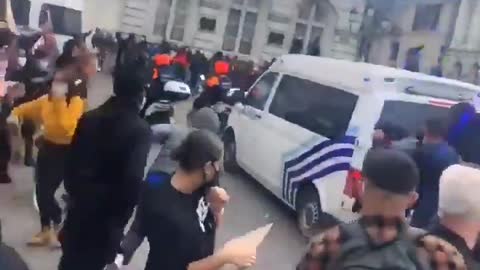 BLM & Antifa Riots 2020 - 2020-06-07-19-03-29-Brussels.mp4