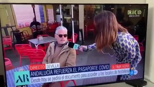 El HEROE del bar contra periodista TRAGACIONISTA