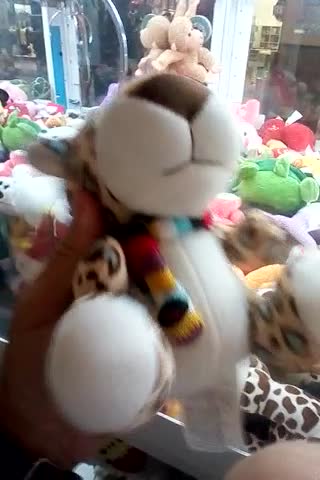 pegando urso pelúcia máquina gokuranger hulkstargamer