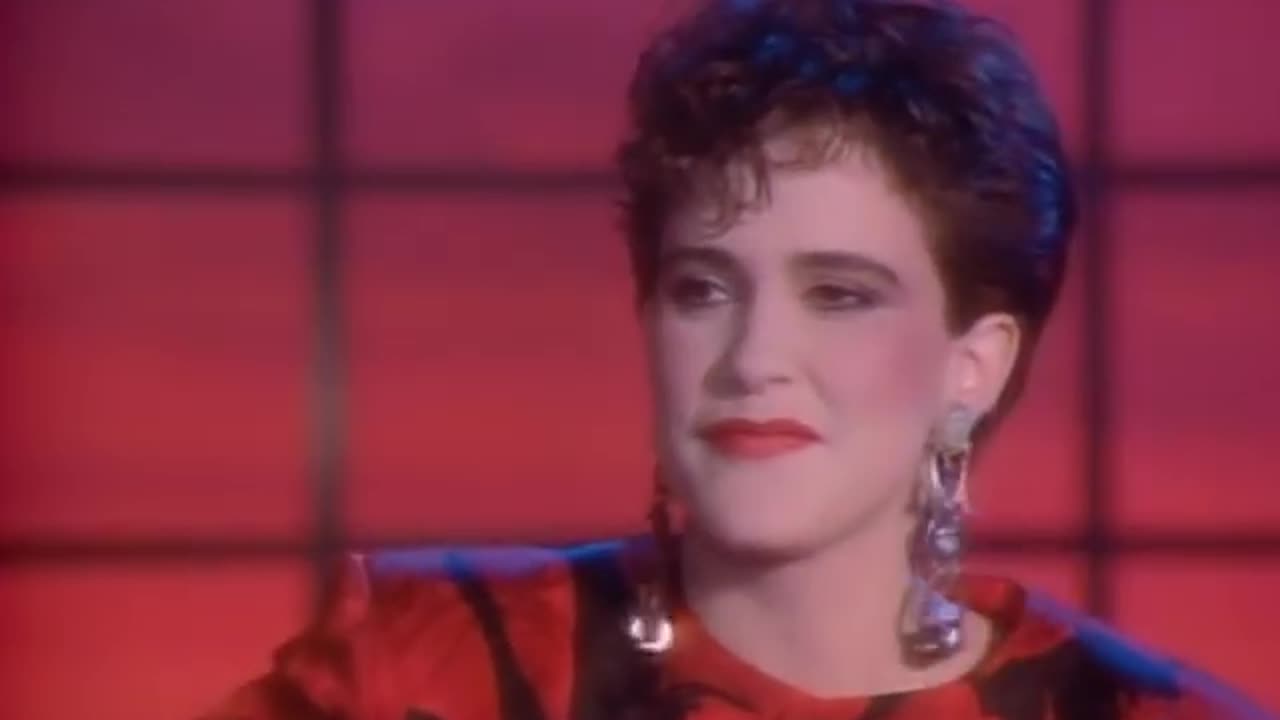 Prince & The Revolution - Kiss