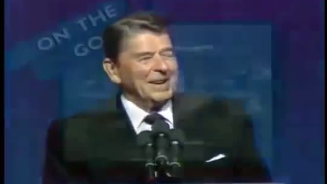 Ronald Reagan Tells Democrat Joke