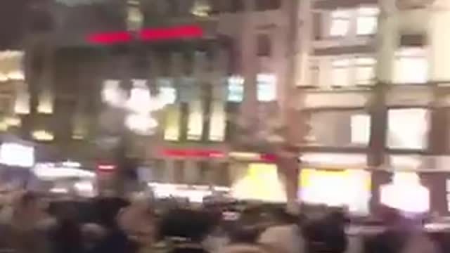 courageous russians shouting “no to war!” in st. petersburg tonight. #UkraineRussianWar