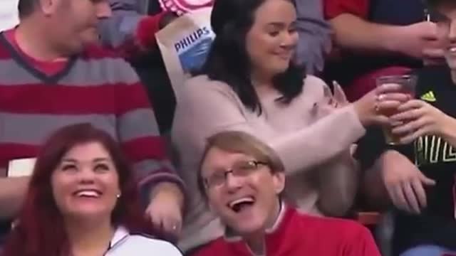 Funny videos - Don't pay attention to it