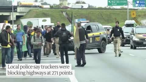 Brazil: Bolsonaro supporters block roads in protest against election defeat