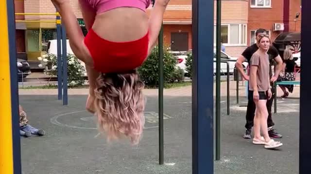 Rate of the trick from 1 to 10 ! 🤩 #shorts #prank