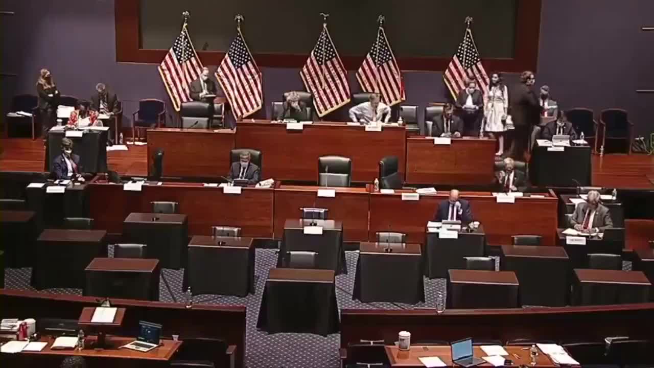 Jim Jordan de l’Ohio résume en 2 min toutes les incohérences des mesures.