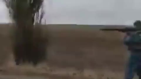 Territorial Defense unit blowing up abandoned Russian cargo truck using a RPG-7