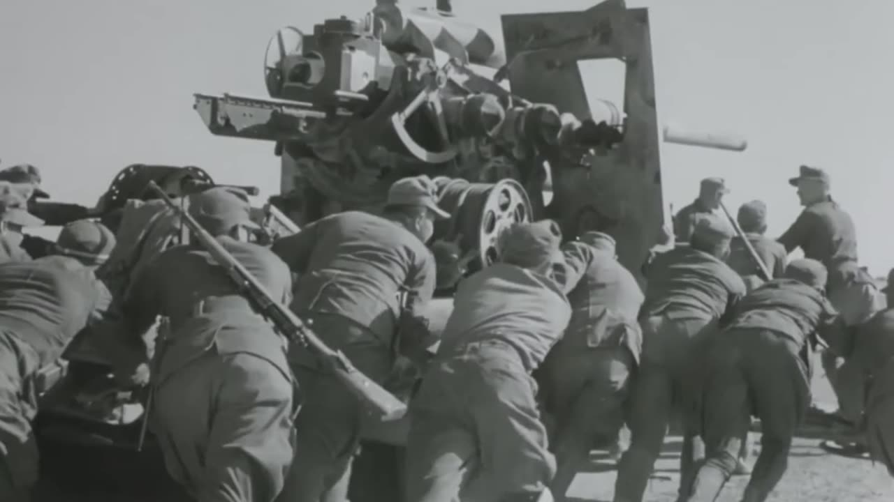 8.8cm Flak 18s engaging ground targets in North Africa in 1941