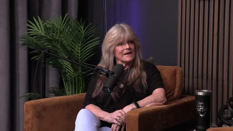 How Wokeness Killed The Brady Bunch Reboot: An Exclusive Interview w/Susan Olsen