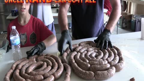 SNAPPIN' GRANNIES - A BOY NAMED RAY SPENDING THE DAY MAKIN' SAUSAGE