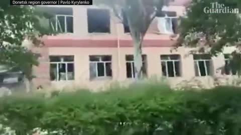 Ukraine_ Footage shows Kramatorsk school in ruins after Russian strike