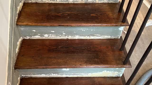 Staircase refinishing