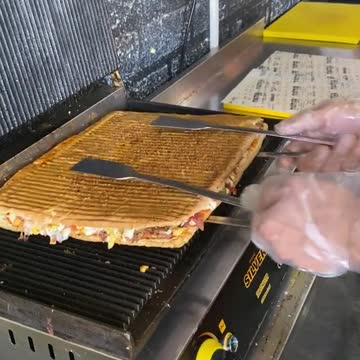 funny|prank|jokes|funny jokes|dad jokes|funny memes|funny video|fun|laughing|funny animal|knock