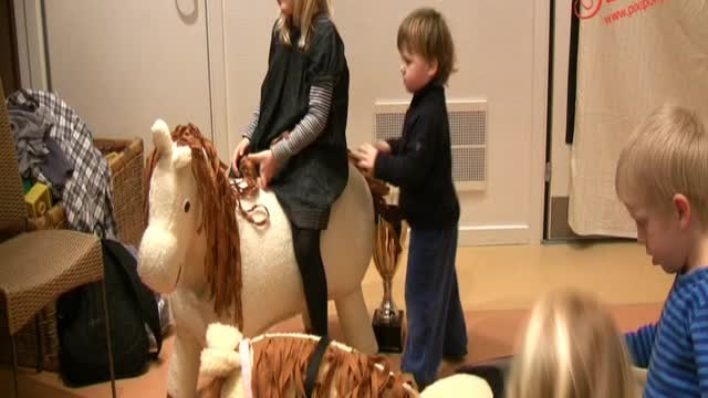 moover toys Pixi Pony