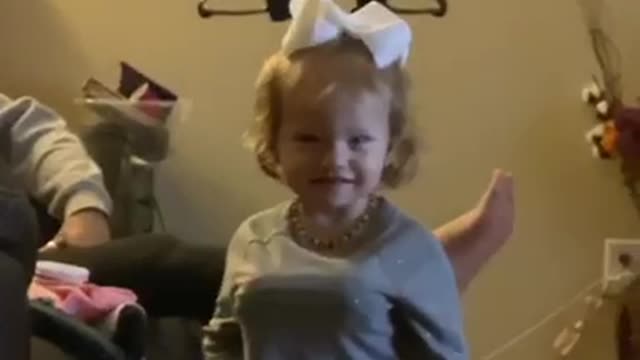 Toddler Cracks Parents Up During Thanksgiving