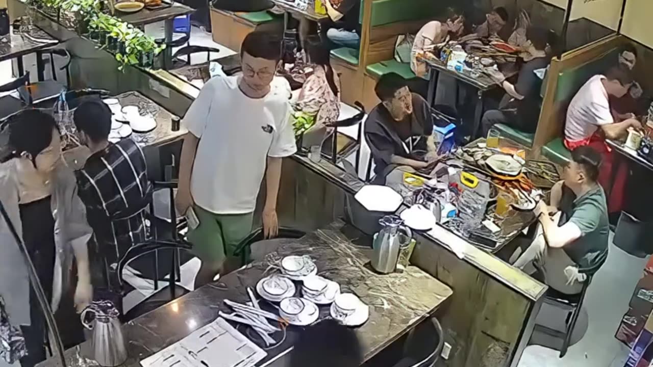 Chinese funny video pats chaina