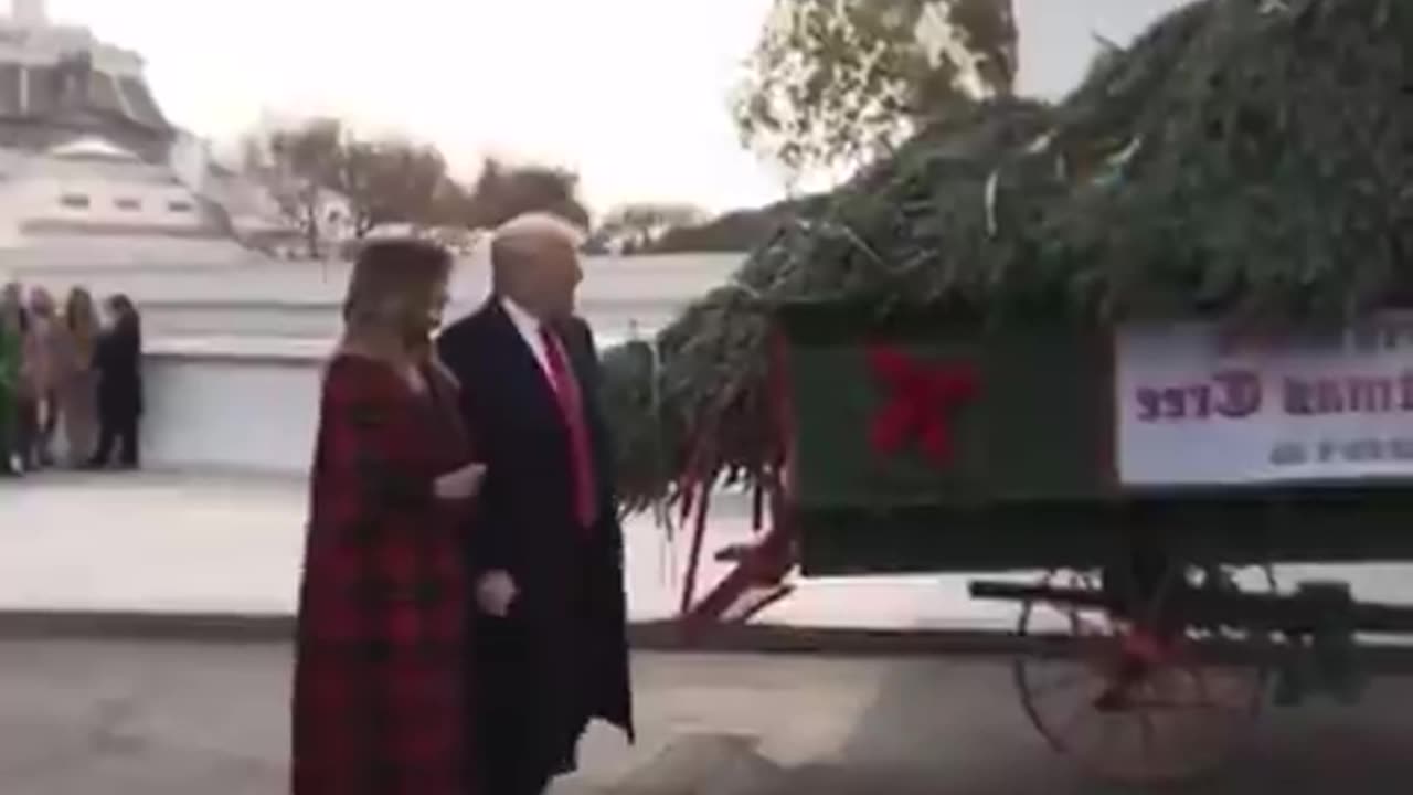 Trumps Says Merry Christmas, Harris says How dare we!