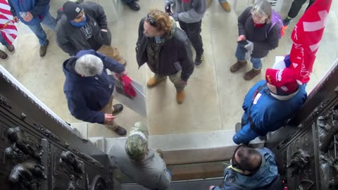 0266USCG00EastFrontHouseDoor_2021-01-06_14h28min43s693ms.mp4