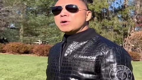 20221126文贵先生GETTR： #隔离清零：松松紧紧不会停，直到共产党被灭亡为止，放松之日就是习近平进绞刑台之时！2006年中国人吃草三年没事，是习王当时的国策！