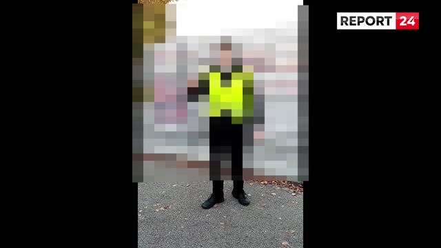 Ein Mitarbeiter einer oberösterreichischen Teststraße erklärt die Situation