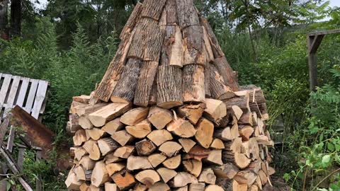 How to build a holzhaufen how to stack firewood