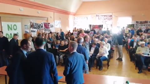 17 maj 2019 "Nie dla zbiorników" Mieszkańcy okolic Kłodzka protestują